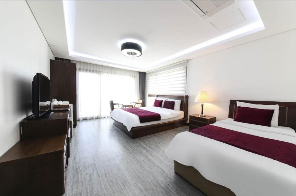 The Seri Resort Seogwipo-stad Buitenkant foto